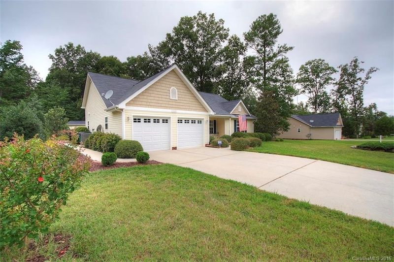 2107 Larkspur Ln #63, Wingate, NC 28174