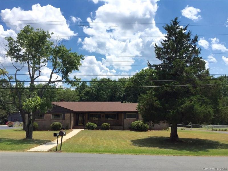 4440 Garvin Dr, Charlotte, NC 28269