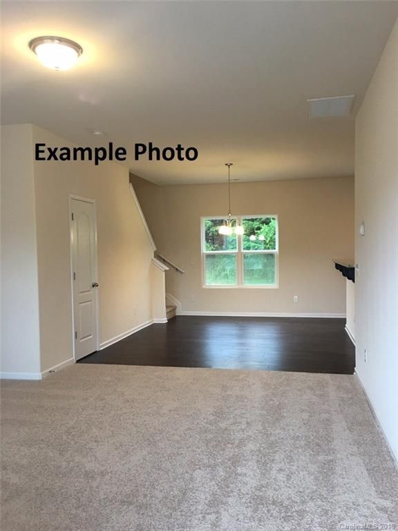 4552 Merryvale Forest Dr, Charlotte, NC 28214