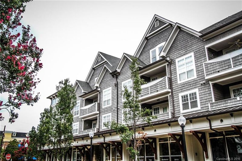 301 E Tremont Ave #212, Charlotte, NC 28203