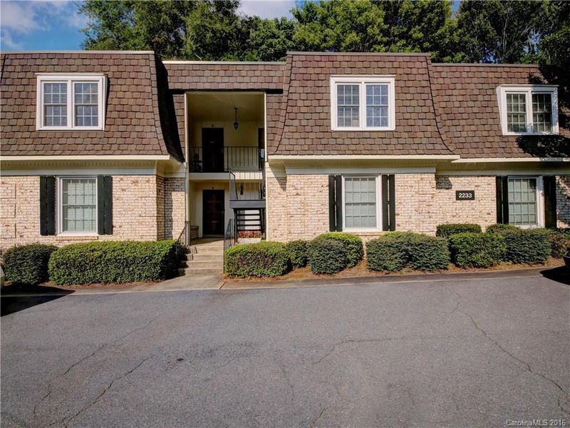 2233 Rexford Rd #D, Charlotte, NC 28211