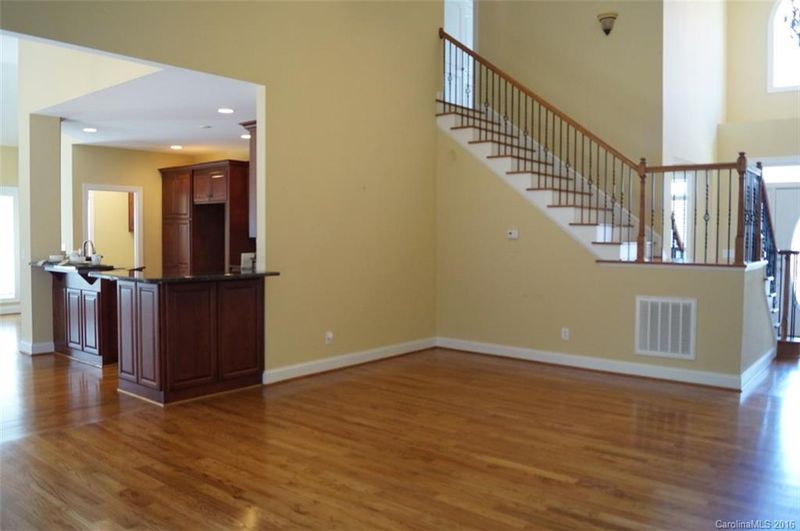 1004 Simmon Tree Ct, Indian Trail, NC 28079