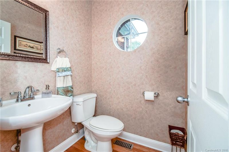 21528 Crown Lake Dr #85, Cornelius, NC 28031