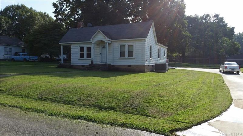 205 Ramsey St, Cherryville, NC 28021
