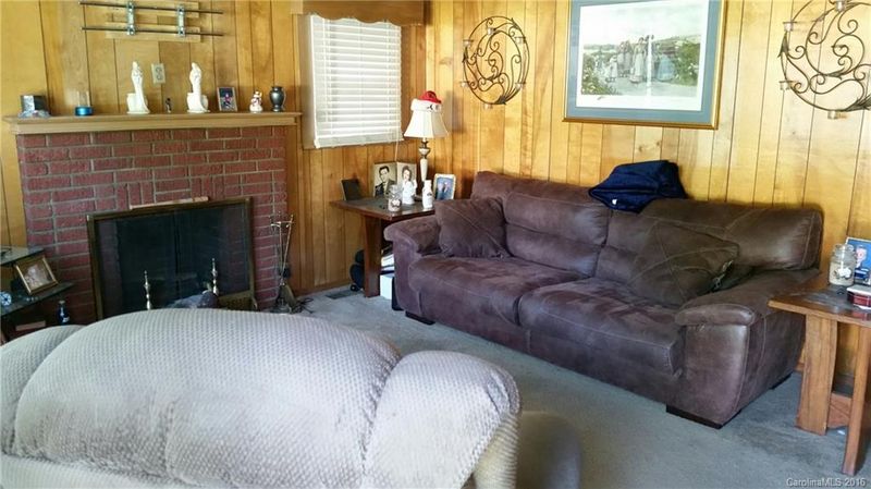 205 Ramsey St, Cherryville, NC 28021