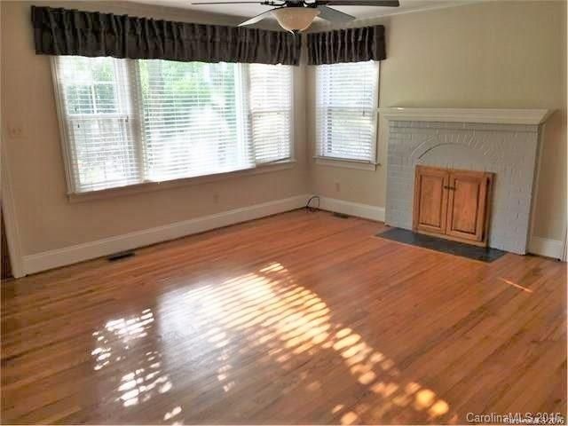 330 S Grove St, Lincolnton, NC 28092