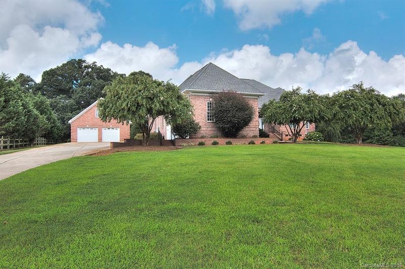 2440 Supreme Dr #52, Monroe, NC 28110