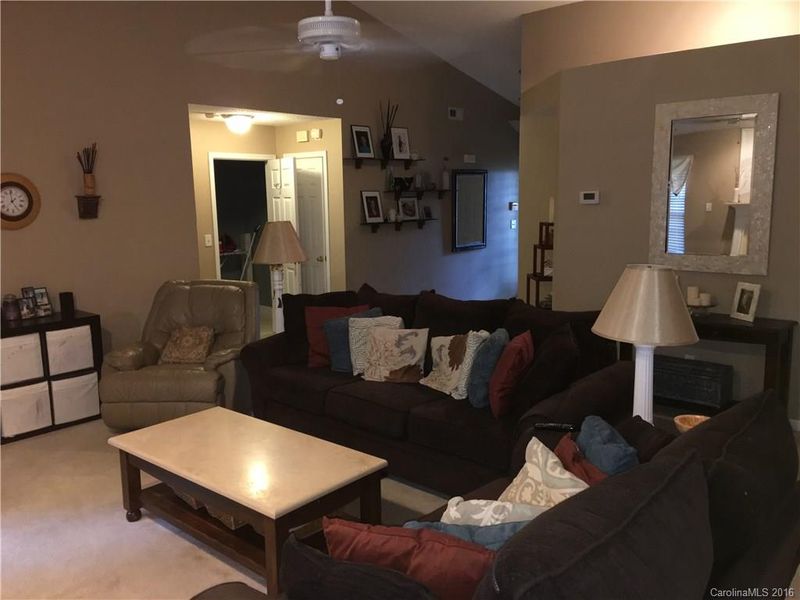 3044 Morning Mist Ln, Charlotte, NC 28273