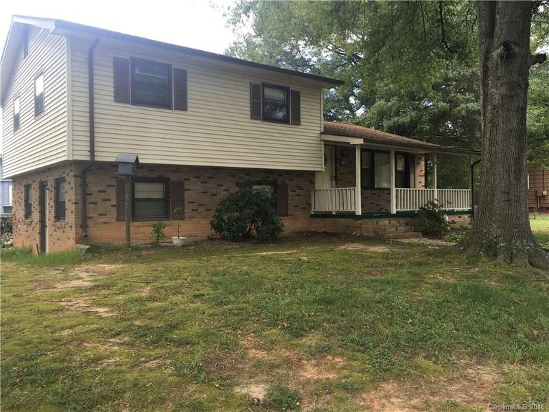 543 Efird St, Gastonia, NC 28054