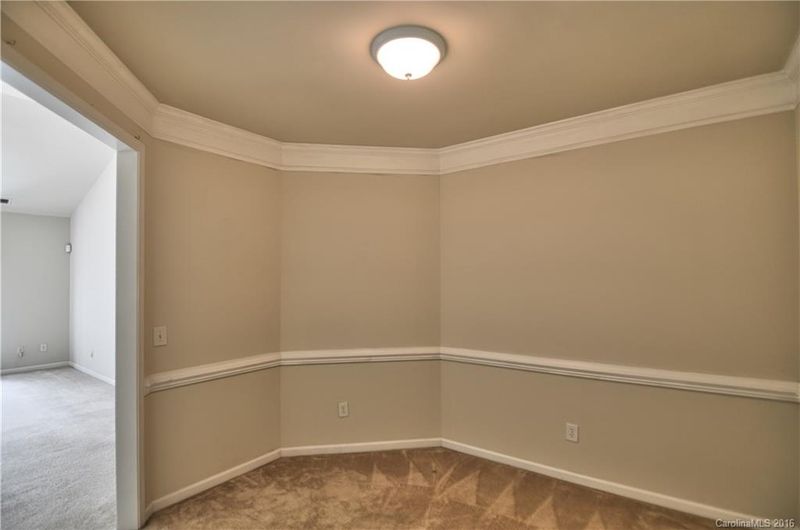 145 Riverfront Pw, Mount Holly, NC 28120