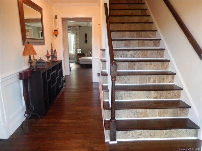 5328 Rea Rd, Charlotte, NC 28226