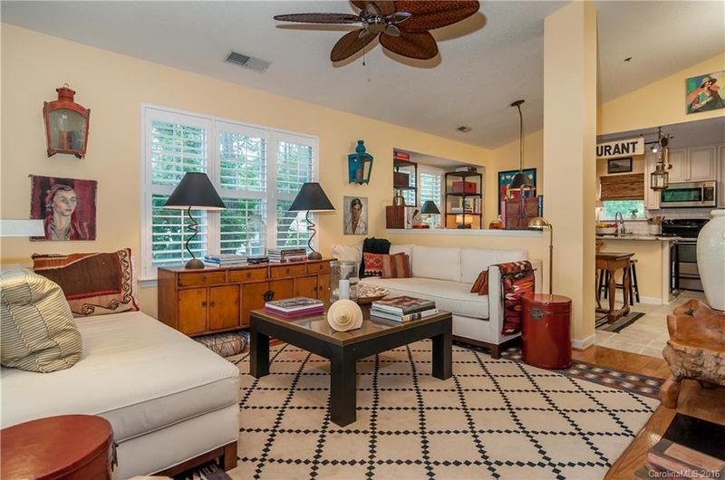 2209 Sumner Green Ave #C, Charlotte, NC 28203