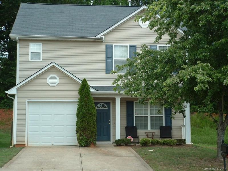 9520 Dewey Dr, Charlotte, NC 28214