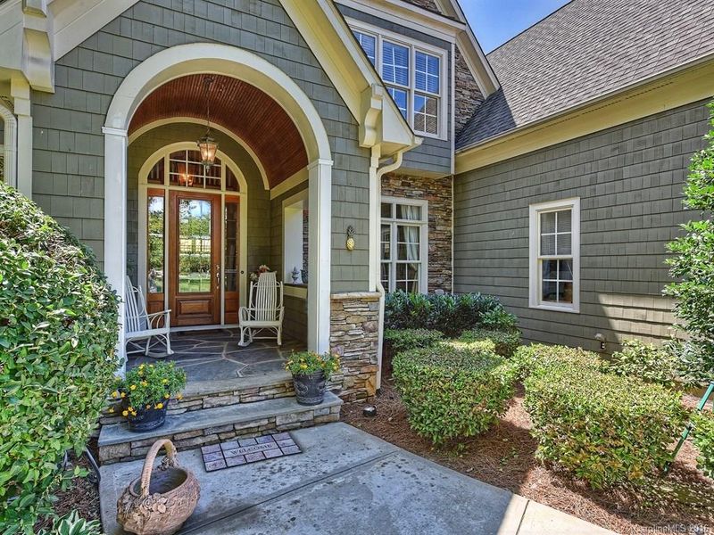 175 Attleboro Pl, Mooresville, NC 28117