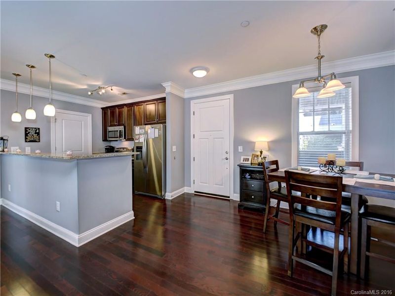 301 Tremont Ave E #210, Charlotte, NC 28203