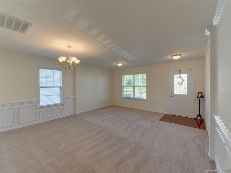 1122 San Gabriel Ave, Charlotte, NC 28214