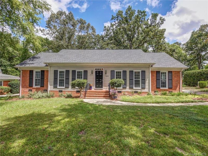 4219 Sharon View Rd, Charlotte, NC 28226