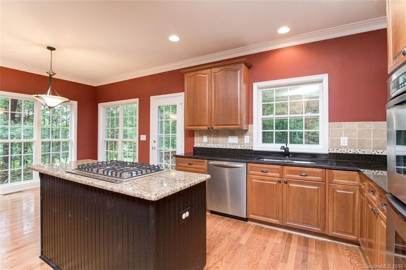 6021 Sugarcane Ct, Mint Hill, NC 28227