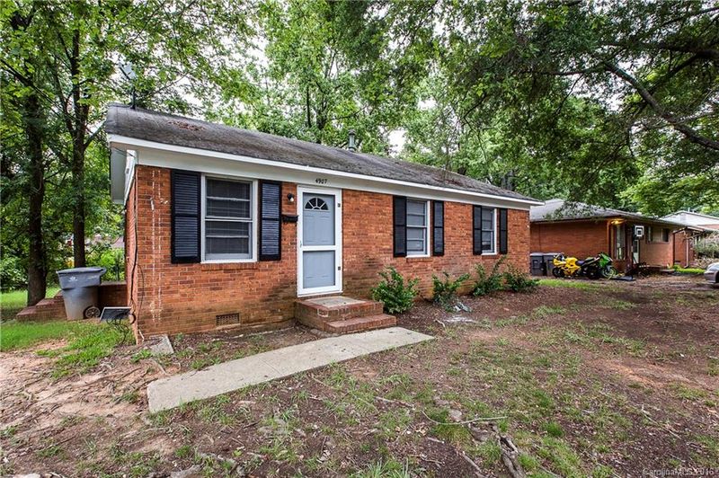 4907 Clintwood Dr, Charlotte, NC 28213