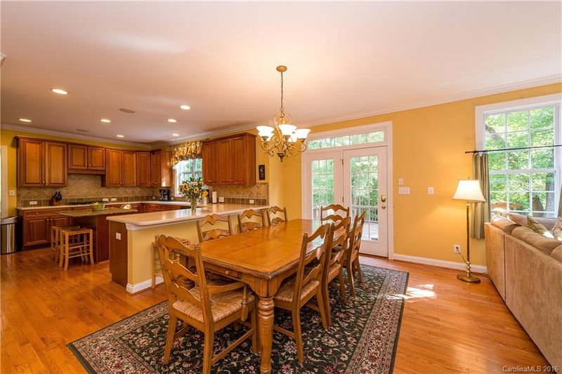 505 Hidden Manor Dr #27, Matthews, NC 28104