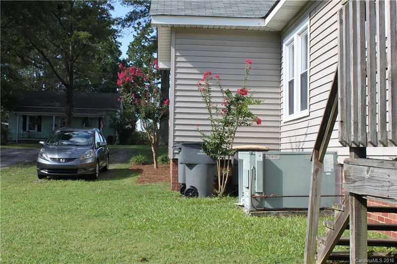 1010 Valley St, Kannapolis, NC 28083