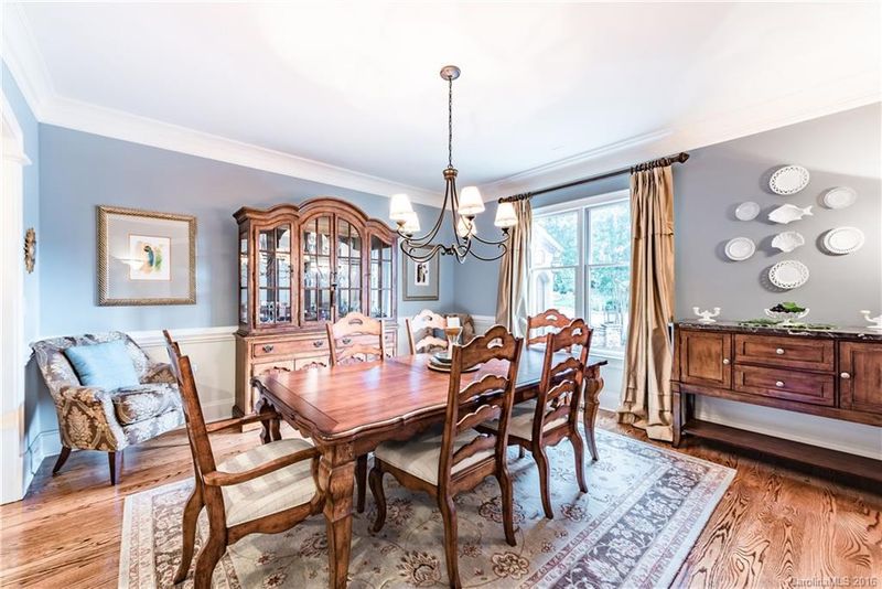 921 Arborfield Dr, Matthews, NC 28105