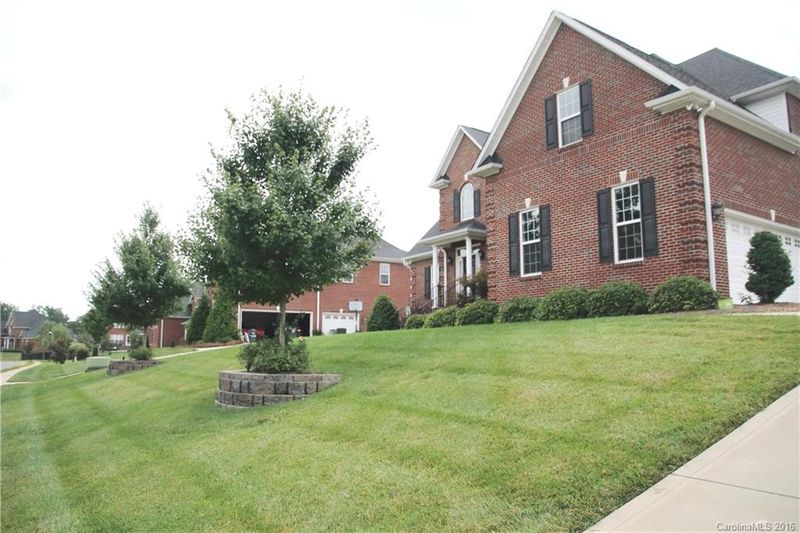 4633 Mcchesney Dr, Gastonia, NC 28056