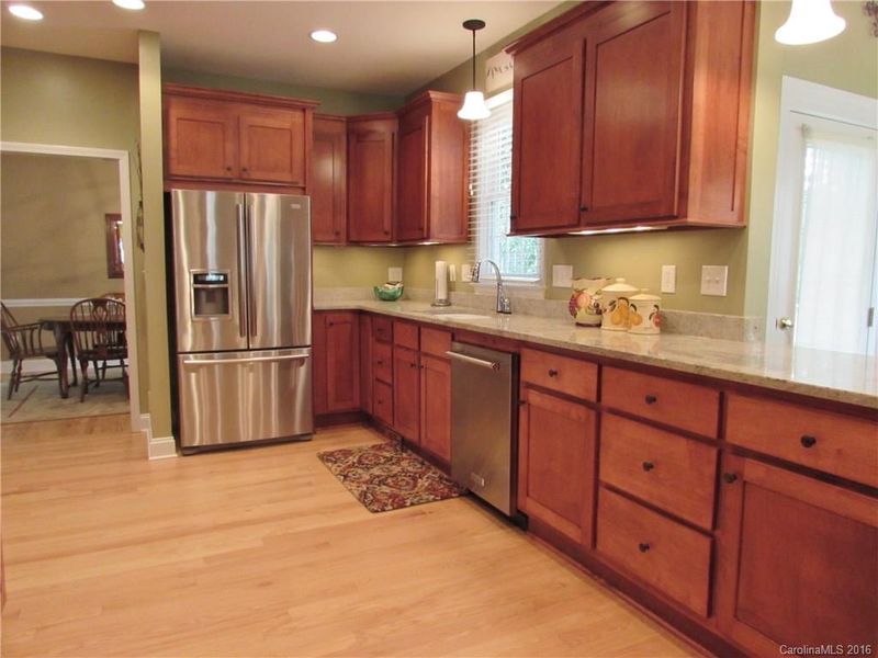 5703 Landale Ct, Concord, NC 28027