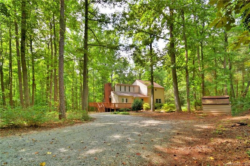 153 Settlers Haven Rd, Cleveland, NC 27013