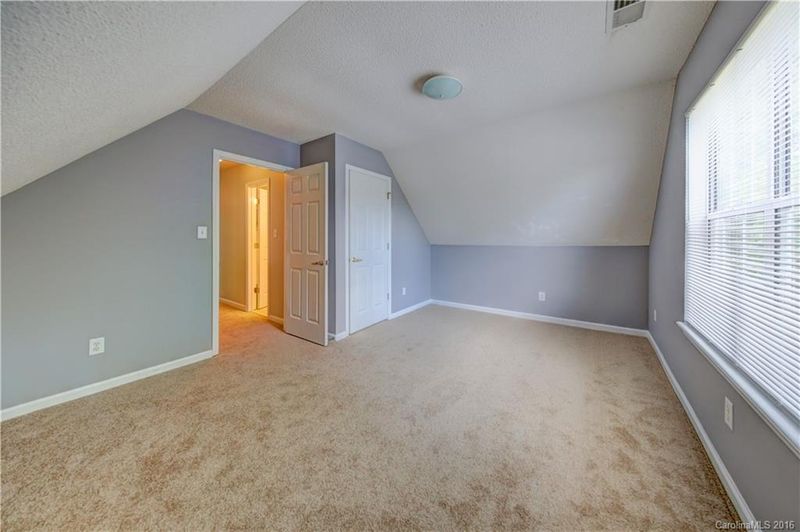 14404 Cinnamon Field Rd, Charlotte, NC 28273