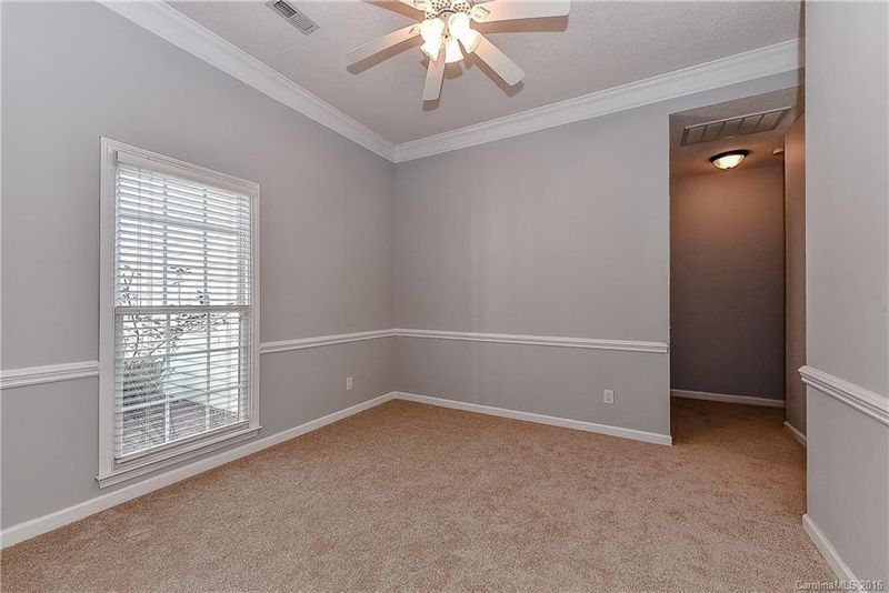 8307 Tonawanda Dr, Charlotte, NC 28277