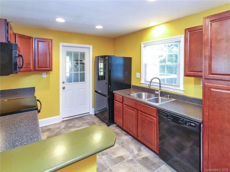 5116 Kistler Ave, Charlotte, NC 28205