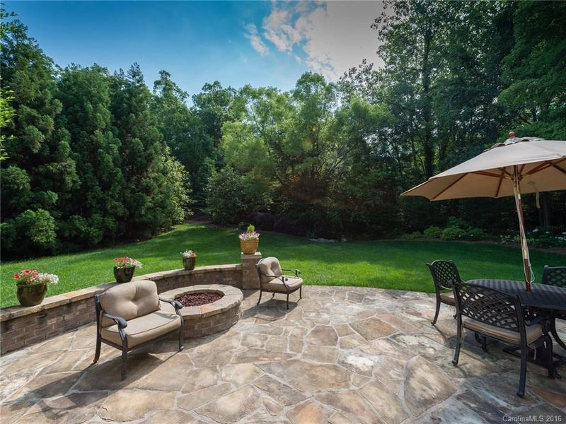 5545 Challis View Ln, Charlotte, NC 28226