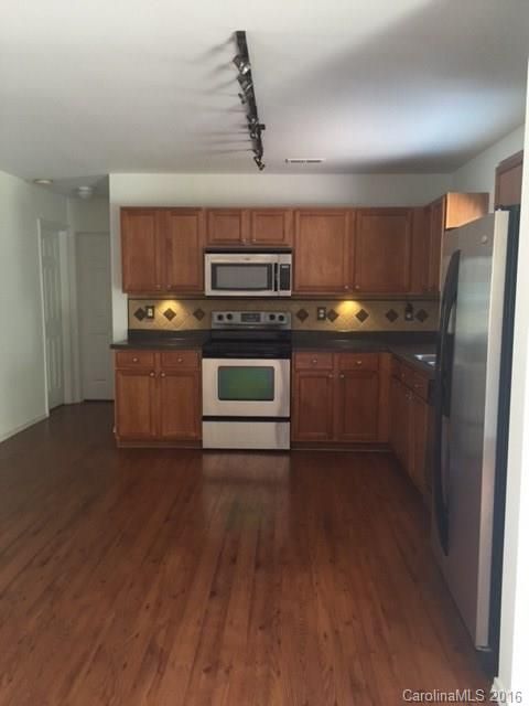 8740 Chalkstone Rd #40, Charlotte, NC 28216