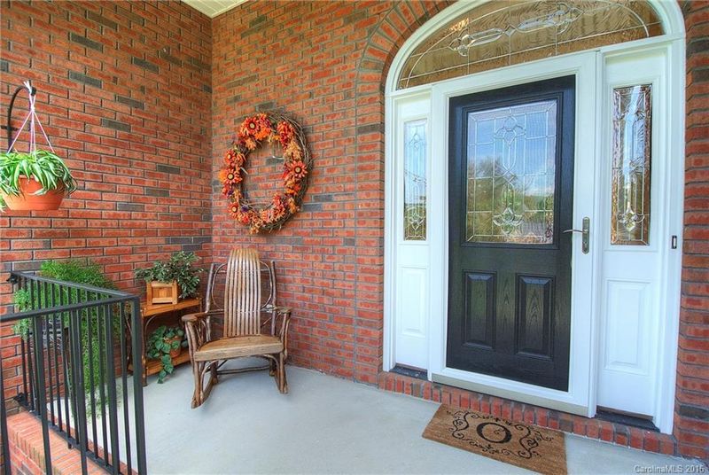 132 Summerfield Ct, Clover, SC 29710