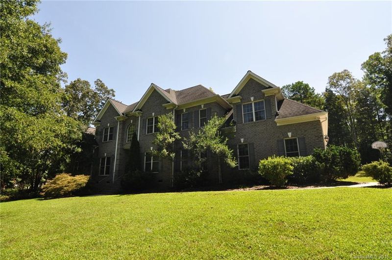 6345 Chamar Cir, Kannapolis, NC 28081
