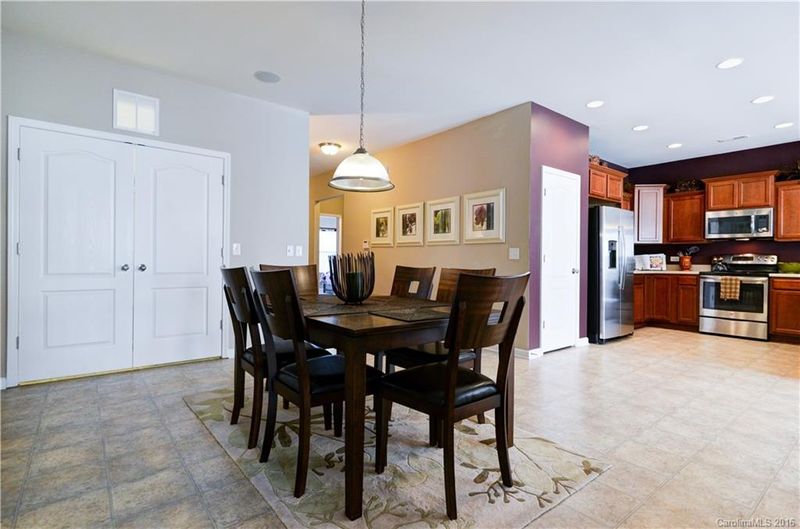 2805 Devon St, Charlotte, NC 28213