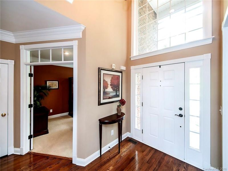 1648 Scotch Pine Ln, Tega Cay, SC 29708