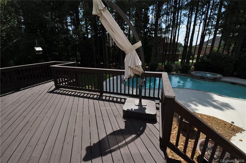 14112 Lissadell Cir, Charlotte, NC 28277