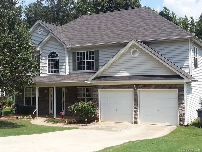 5110 Eagle Creek Dr, Charlotte, NC 28269