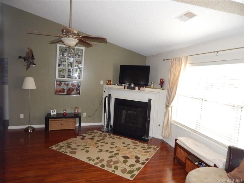 760 Chipmeadow Ln, York, SC 29745