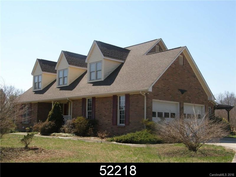 2484 Crystal Ct, Lincolnton, NC 28092