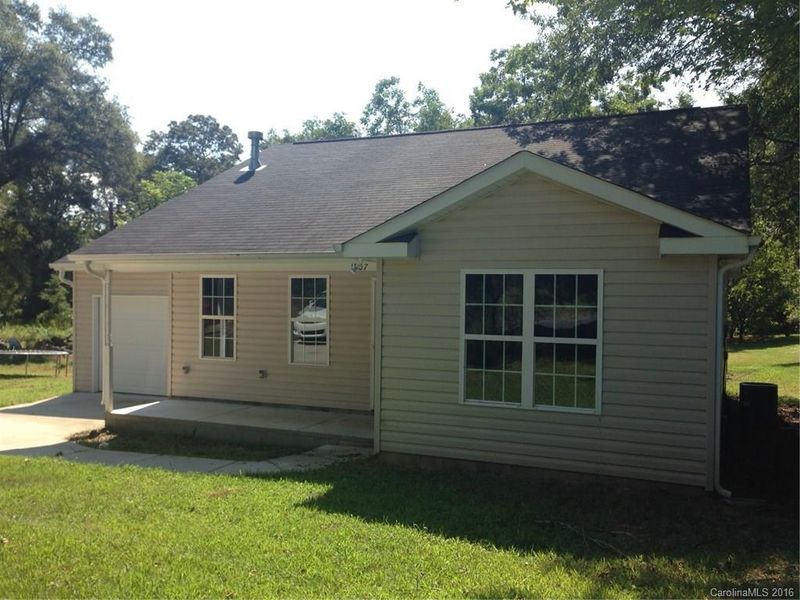1507 Holly Leaf Ave, Gastonia, NC 28052