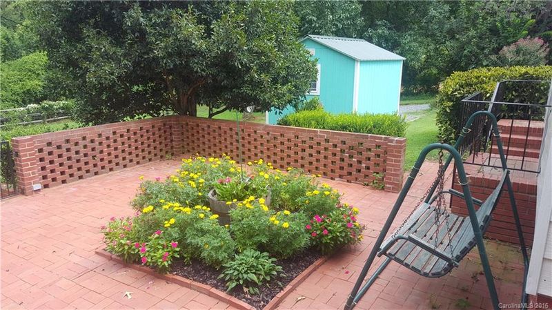 204 Charleston St #8,9, Monroe, NC 28110