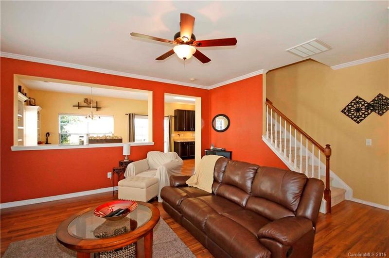 116 Tulip Dr, Mooresville, NC 28117