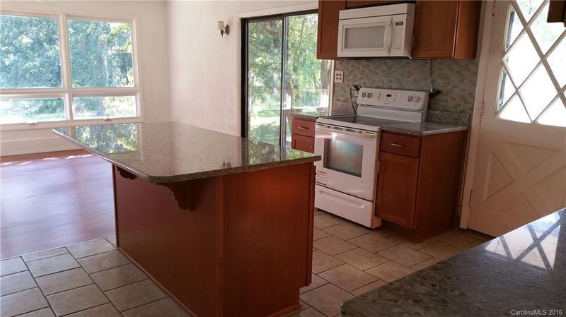 1268 Eufola Rd #1, Statesville, NC 28677