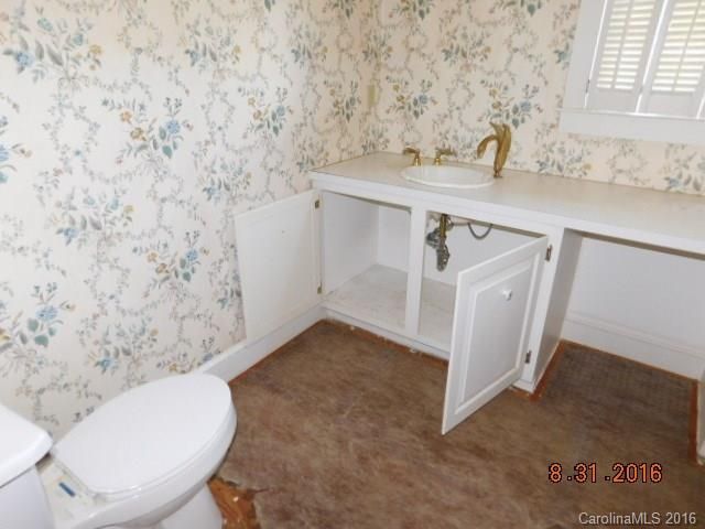 260 Union St N, Concord, NC 28025