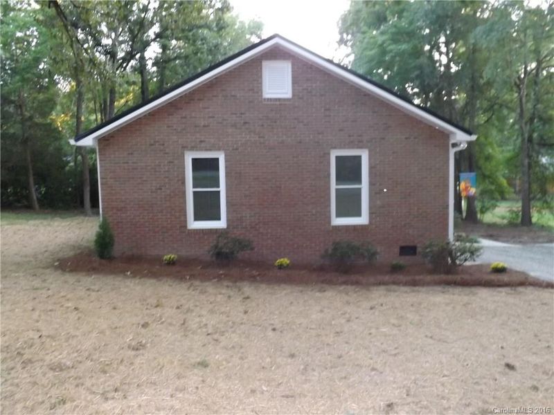 108 Douglas Cir, Wingate, NC 28174
