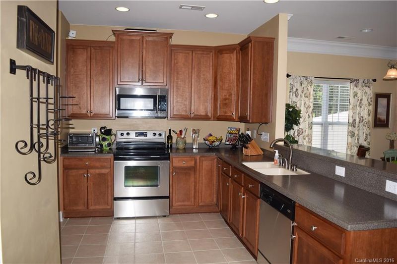 4010 Magna Ln, Indian Trail, NC 28079