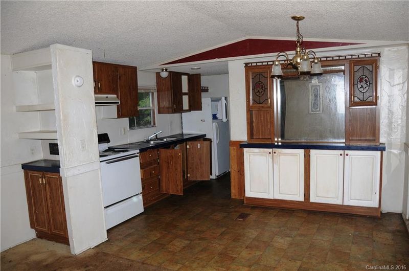 5376 Blue Ridge Rd, Maiden, NC 28650